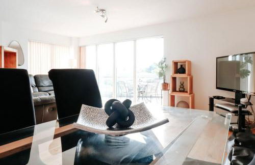 Bay View Apartment, by Solace Stays - Photo 35