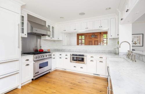 Summerset Villa by Rove Travel - Home with Pool & Hot Tub - Foto 5