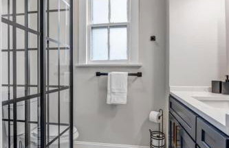 Trendy Historic Apt - Blocks from Shoppes of Avondale - Foto 30