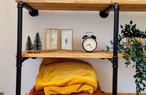 Bethel Nook, a cosy stay in the Welsh Valleys - Photo 10