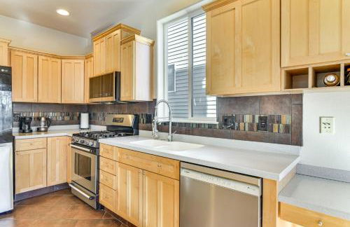 Work-Life Balance! Home Outside Dtwn Portland - Photo 9