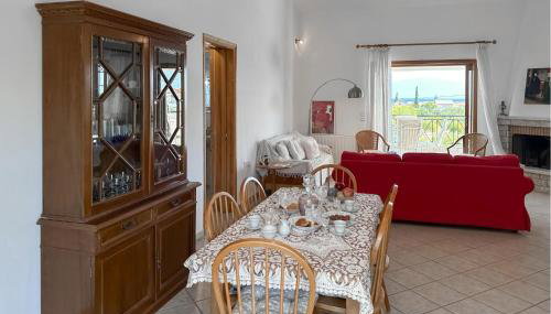 Lovely Home In Kamari Xylokastro - Foto 4