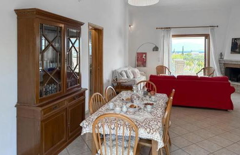 Lovely Home In Kamari Xylokastro - Foto 4