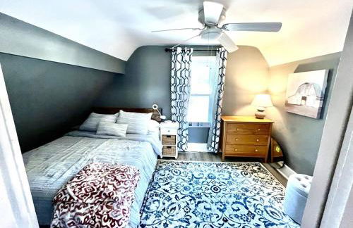 A-Frame Charmer in Town, Newly Renovated - Foto 31