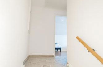 LETA Homes - Komfortables Gästehaus - eigene Parkplätze & Traumterrasse - Foto 22