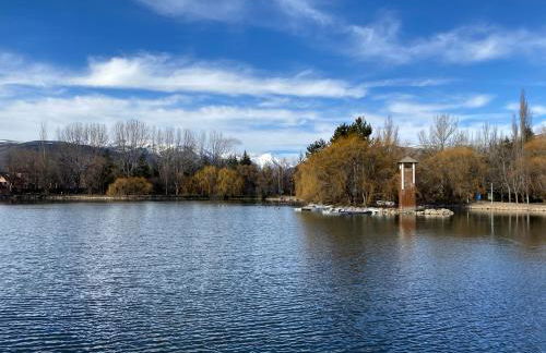 HERITAGE APARTMENTS CERDANYA al carrer Major i parking - Foto 39