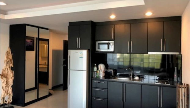 Platinum Suites Floor 6 Room 63 - Photo 5, Private kitchen