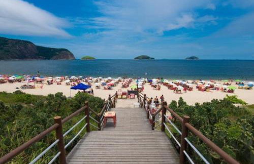 Camboinhas - Piscina e Garagem na Rua da praia - Foto 22