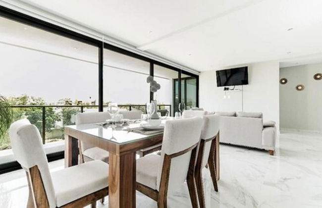 Level luxury condos - Photo 29
