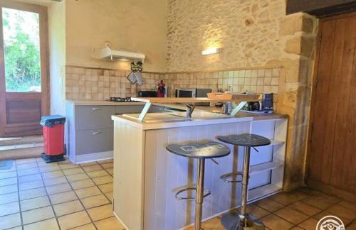 Maison indépendante près de Sarlat, cheminée, animaux acceptés - FR-1-616-130 - Foto 9