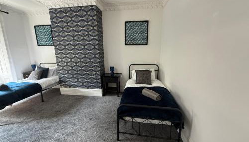 Coxon - 5 Bdrm 6 beds Perfect 4 contractor - Foto 2