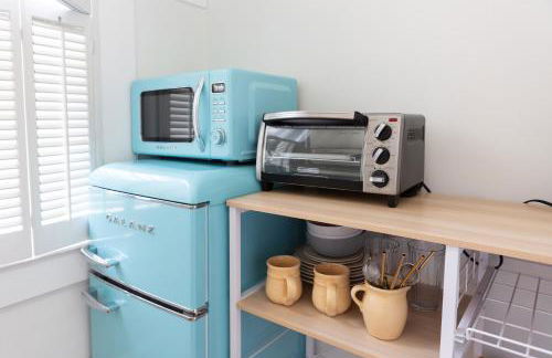 Efficiency in Grand Old Home, Downtown Durham - Photo 7