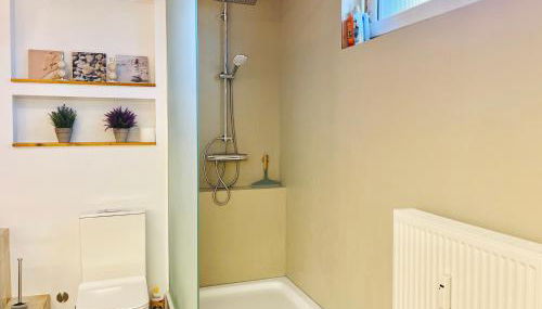 Wohlfühl Oase In Traumhafter Gegend - Foto 2, Shower