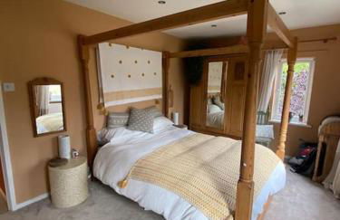 Peak District Home from Home! - Photo 24