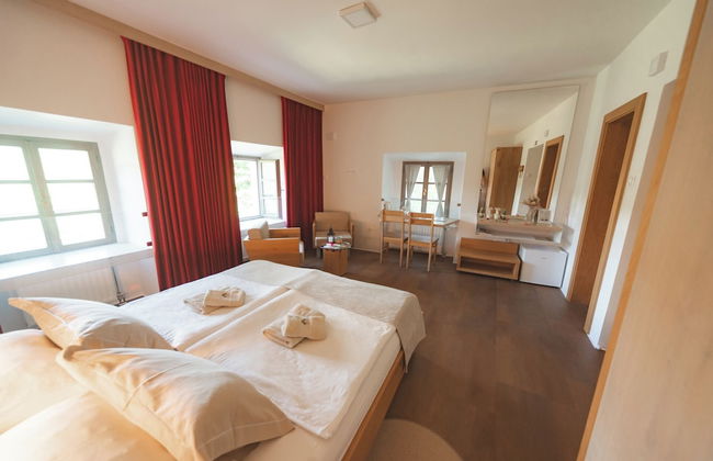 Rooms & Apartments Podsreda Castle - Foto 56