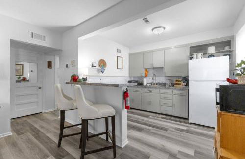 Modern Garden 1BR | Laundry + Pets OK | Quiet - Foto 8