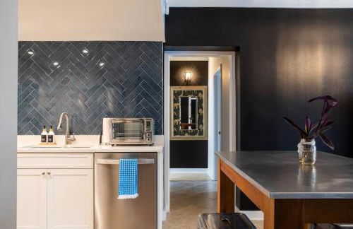 Famous Music Row Presidential Suite with Guitar Pool - Foto 17