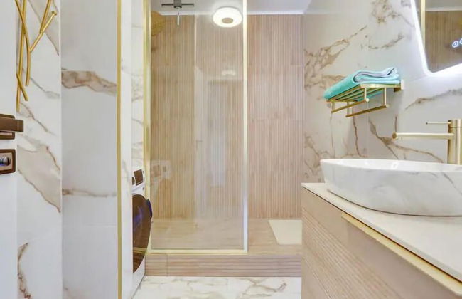 Paris luxury apartment Eiffel Tower View - Photo 18