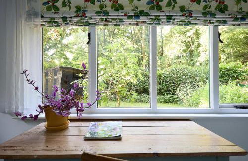 Enchanting Lodge, Cosy Hidden Gem with Woodburner - Foto 15