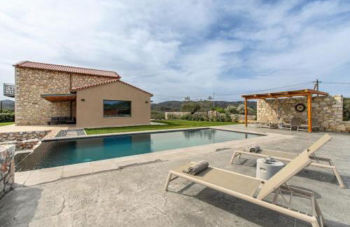 Villa Alargo Heated Pool - Photo 12