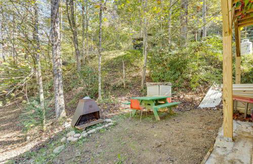 Deck and Sauna Avalon Woods Riverfront Retreat - Foto 37