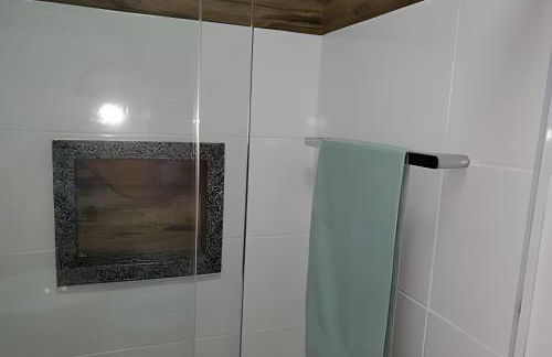 Loft no térreo, prédio novo, a 5 min da UFJF - Photo 7