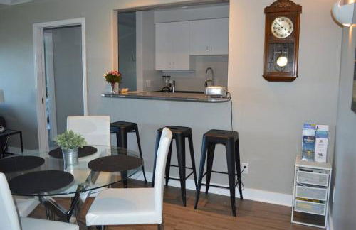 1-Bedroom Seaview Guesthouse on Seattle Luxury Estate with Views of Olympic Mountains - Foto 27