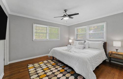 Elegant 4BDR Atlanta Home Perfect for Families - Foto 20