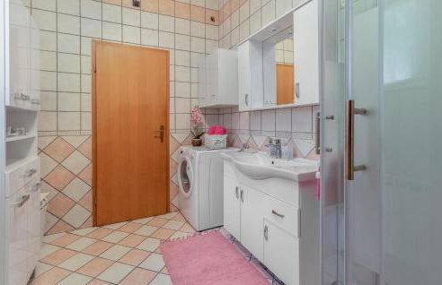 Lovely Home In Glavani - Foto 45