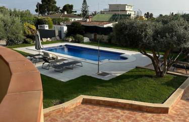 Totally Private Lux Boutique Villa Sleeps 11 - Foto 2
