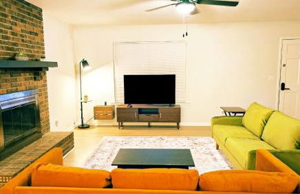 Comfort By the Bay Close to Mobile International Airport - Photo 1