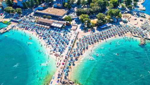 Boutique VILA SABRINA Selce - Exclusive Apartments with free parking - Foto 3, sunbed