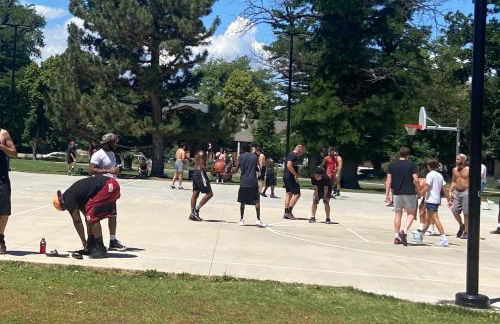 The Urban Roost I A Rustic City Escape - Foto 38