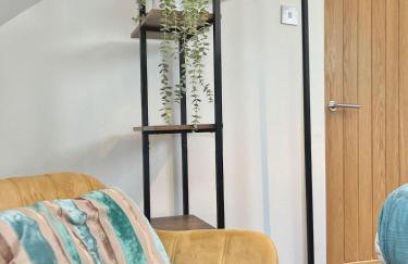 Ideal 4-bed home sleeps 7 - Nr Trafford Ctr & M60 - Foto 22