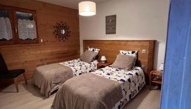 maison de village au pied des 3 Vallées - Foto 3