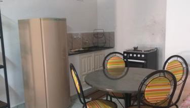 Kitnet para 4 pessoas - Foto 2