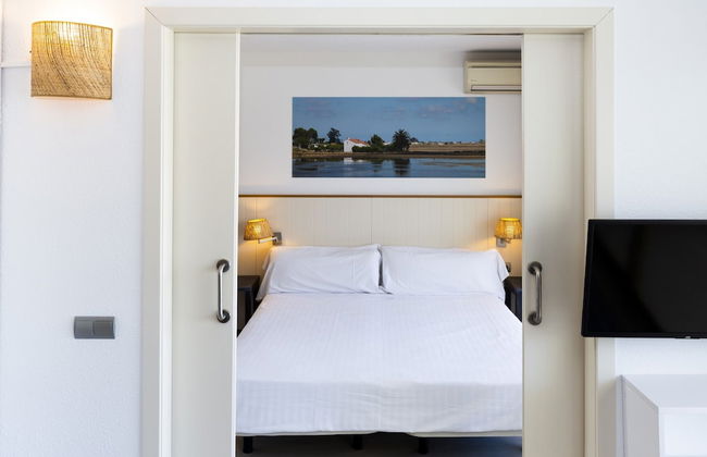 Acacias Apartamentos Salou - Foto 5