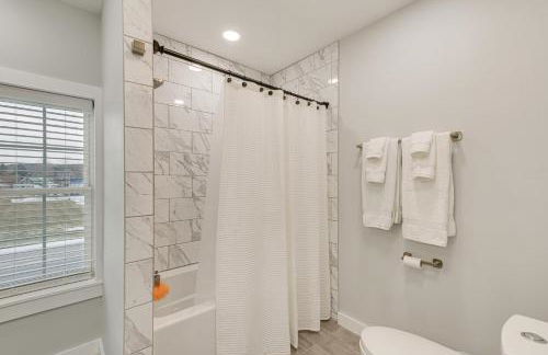 Bright and Modern Home 2 Mi to Presque Isle Airport - Foto 18