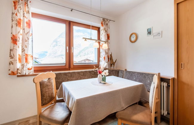 Nice Apartment in Umhausen With a Terrace - Foto 24