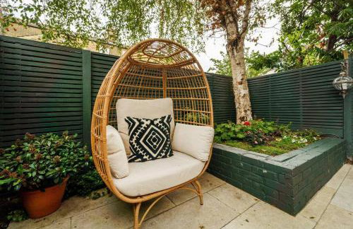 Cozy 2 Bedroom garden flat - Foto 11