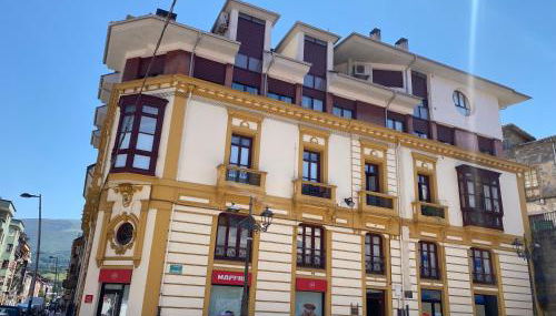 Apartamento en Infiesto Centro - Foto 2