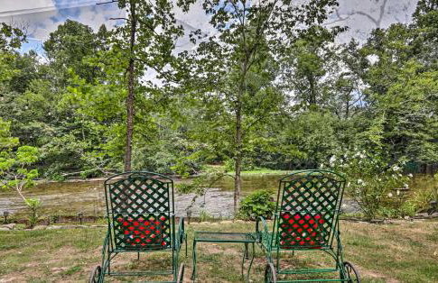 Fire Pit & Deck! Cozy Smoky Mtn Retreat on River - Photo 3