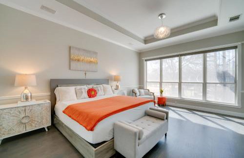 Near Joe Pool Lake! Luxe Getaway with Shared Pool - Foto 16