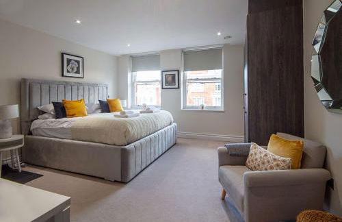 Kensington High Street One Bed with Air Con - Foto 9