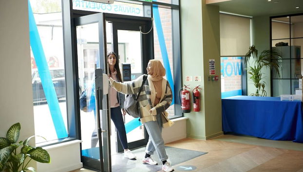 For Students Only Canvas Arundel House in Coventry - Foto 2, Entrada interior