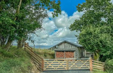 Glyndwr Way Cabin - Photo 1