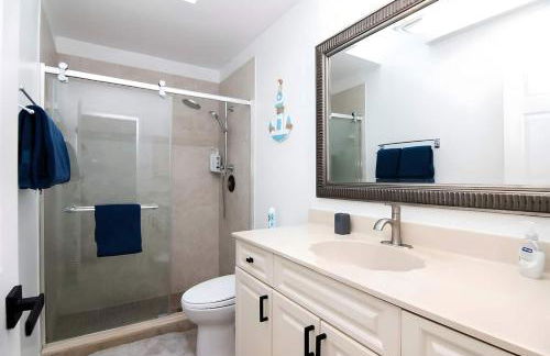 House With A BoatYour Private Waterfront Resort - Foto 22