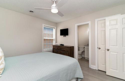 311B - True Beachfront w/ Private Walkway and Pool - Foto 12