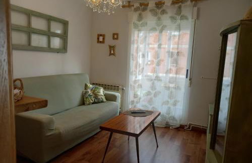 La Casuca de Ana&Isabel Estancia minima 2 noches - Foto 1