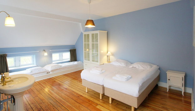 Group Villa With Pool & Sauna - Foto 3, Quarto